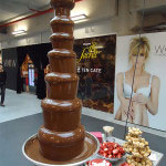 Tijdens de vakbeurs voor Bodyfashion in Amersfoort werden detaillisten getrakteerd op een chocoladebuffet van di Chocolo.